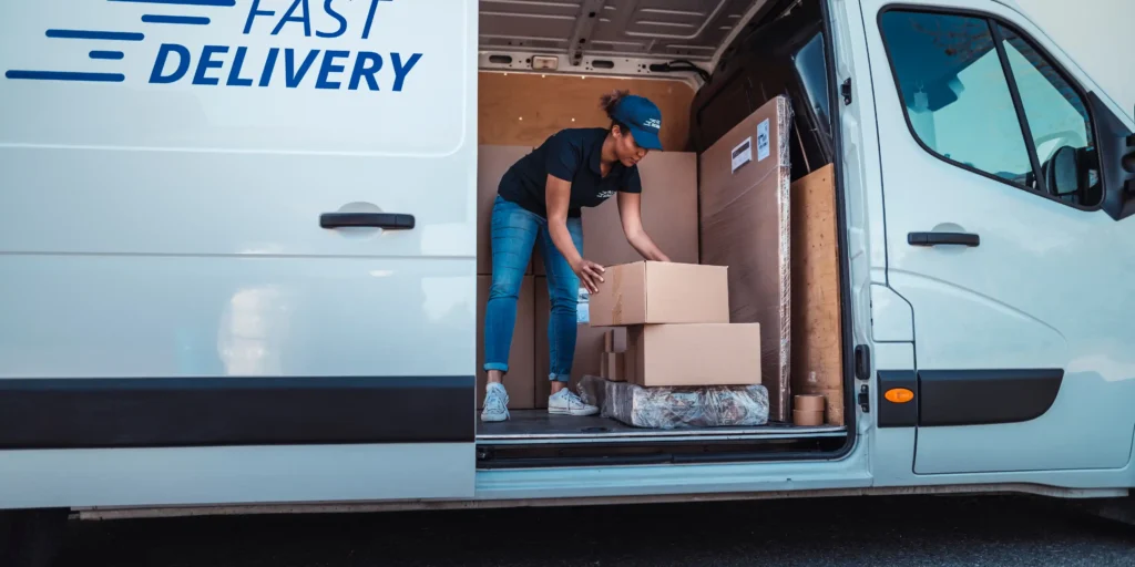 Chiller Vans in Dubai | 24/7 Chiller Van Rentals in the UAE